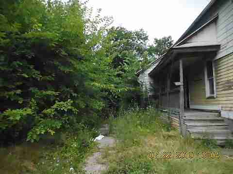 8558 Orangelawn (3)_m.jpg